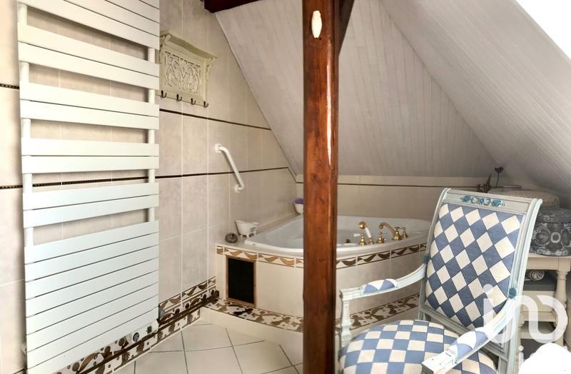 Maison - 160 m² - 7 pièces