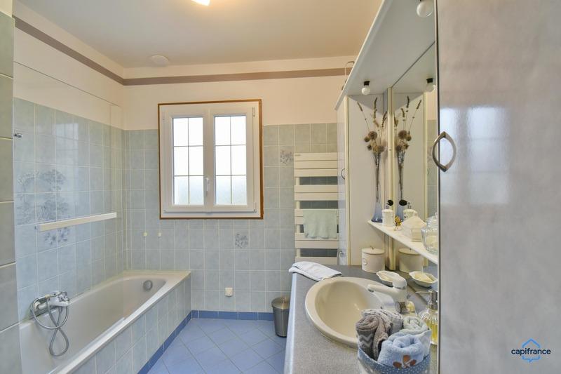 Maison - 139 m² - 6 pièces