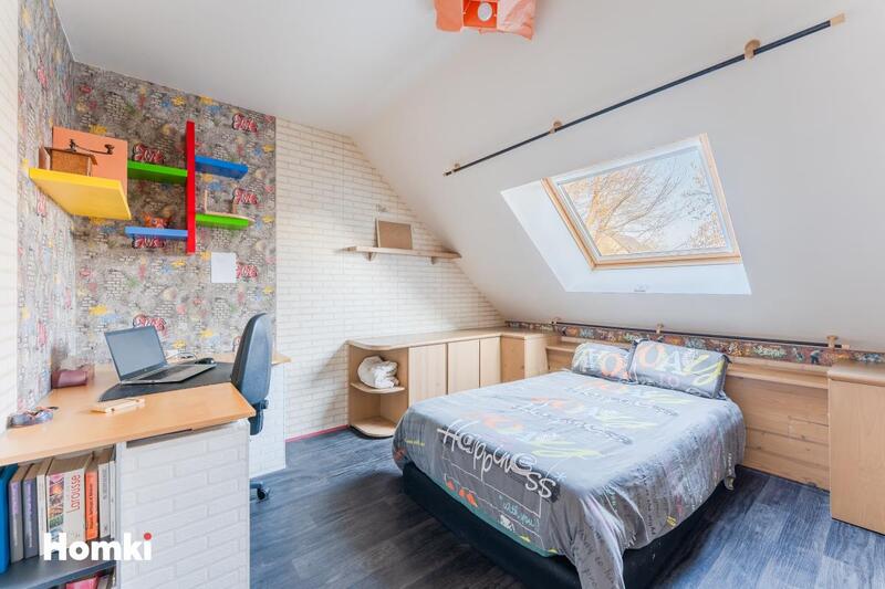 Moulin - 136 m² - 6 pièces