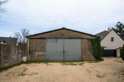 Parking / Garage - 159 m²