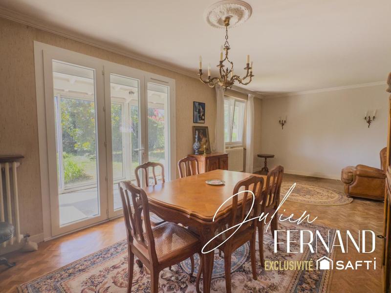 Maison - 97 m² - 5 pièces