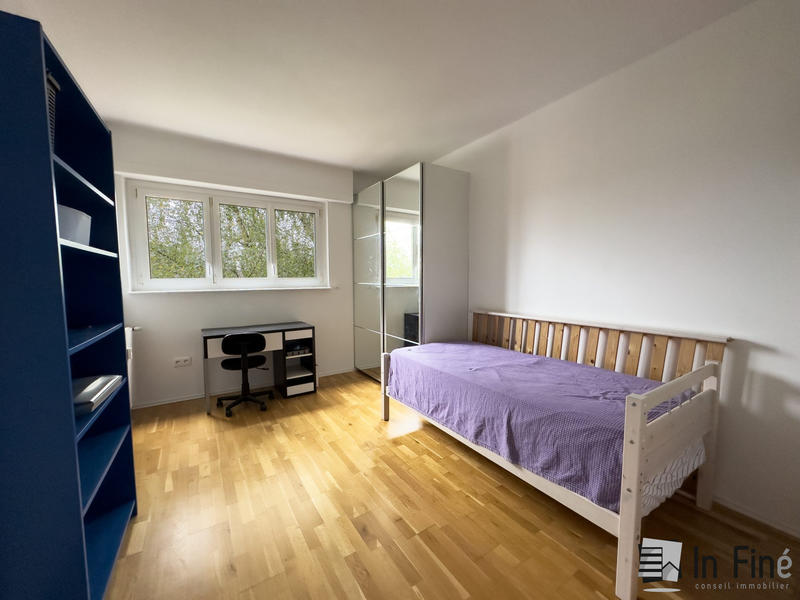 Appartement - 105 m² - 5 pièces