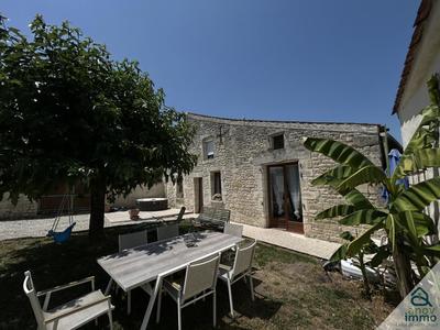 Maison - 184 m² - 7 pièces