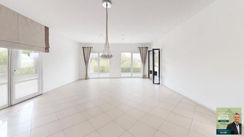 Maison - 186 m² - 6 pièces