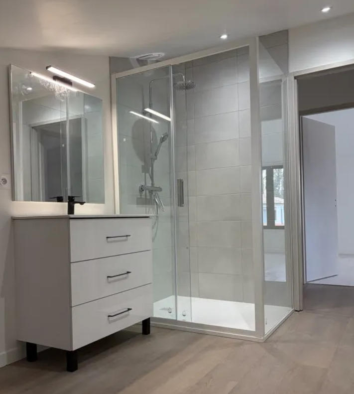 Appartement - 80 m² - 3 pièces