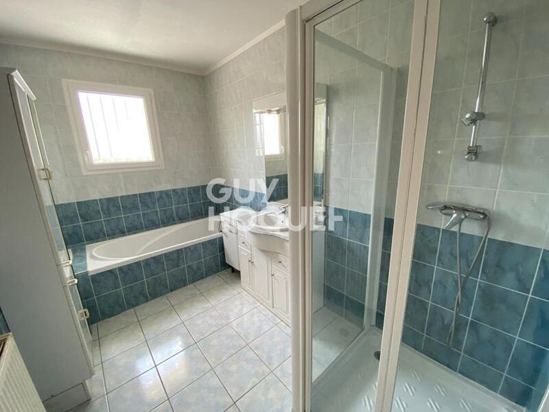 Maison - 136 m² - 6 pièces