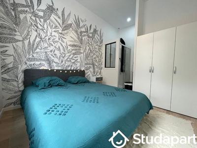 Chambre - 13 m² - 1 pièce