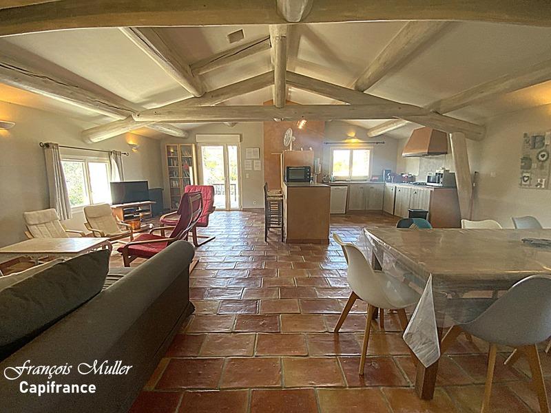 Fonds de commerce - 552 m²