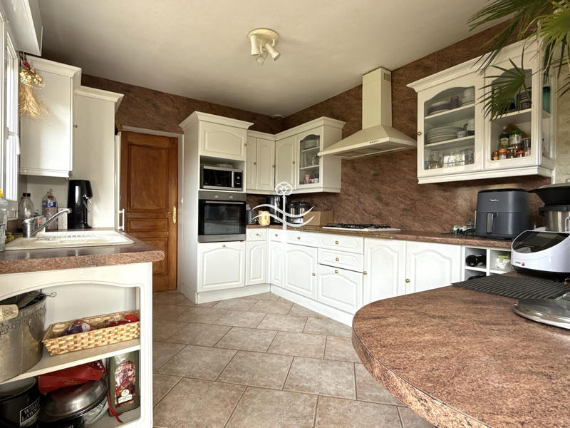 Maison - 103 m² - 5 pièces