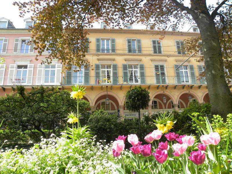 Visite guidée : des premières manufactures à l'essor industriel