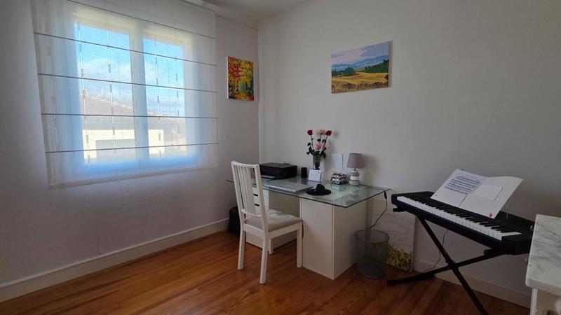 Maison - 83 m² - 4 pièces