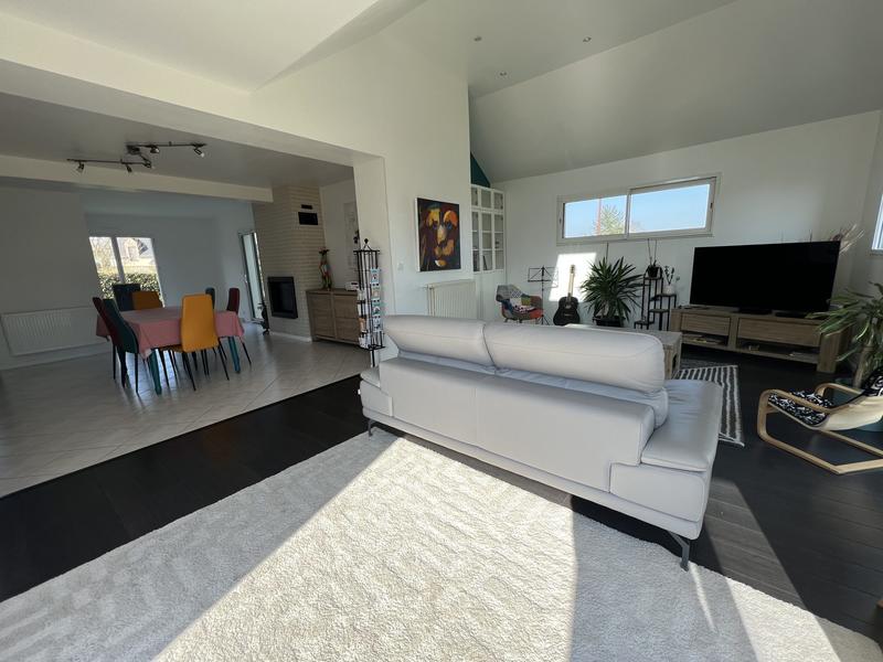 Maison - 140 m² - 7 pièces