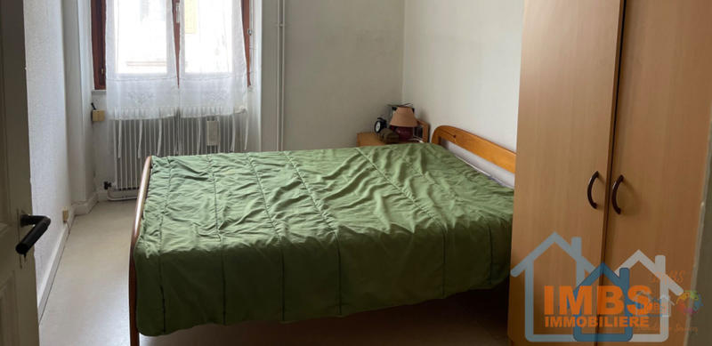 Maison - 99 m² - 5 pièces