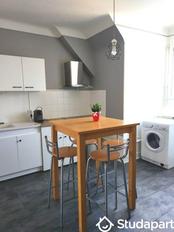 Chambre - 12 m² - 1 pièce