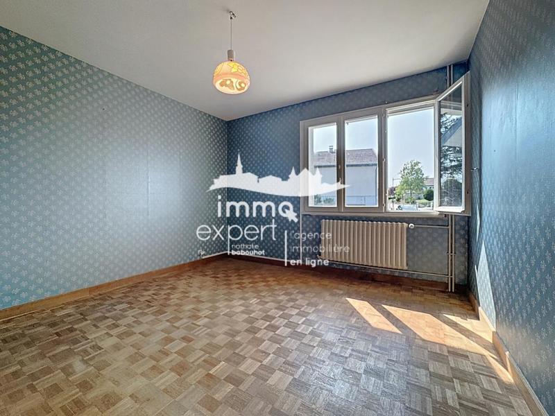 Maison de village - 244 m² - 8 pièces