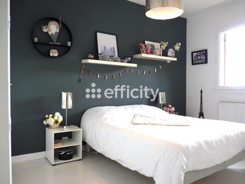 Maison - 142 m² - 6 pièces