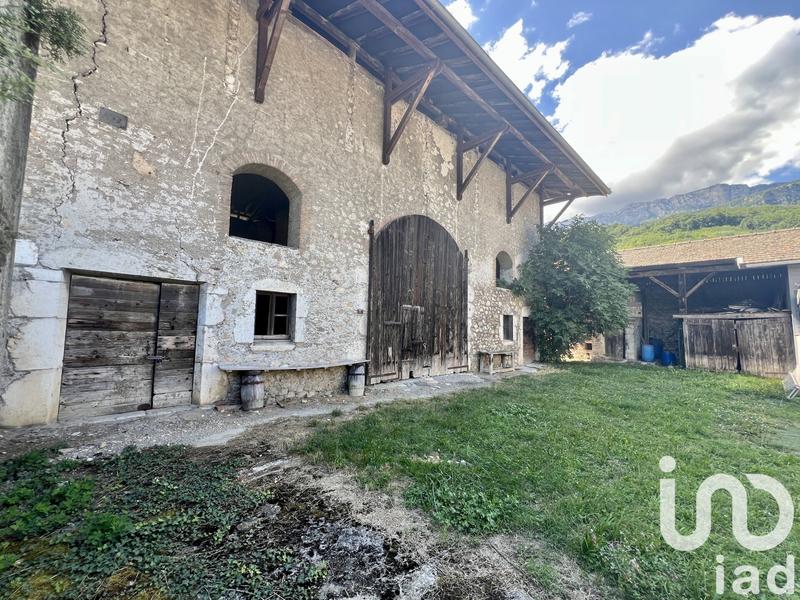 Ferme - 473 m² - 1 pièce