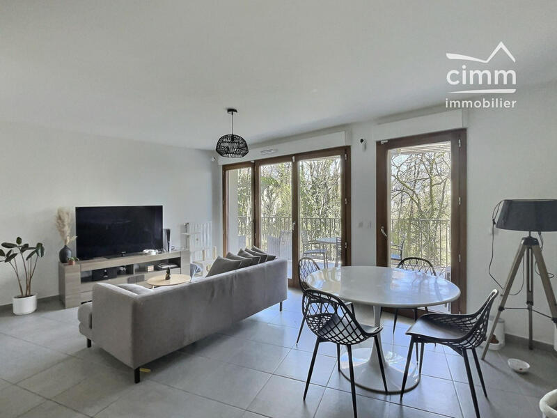 Appartement - 66 m² - 3 pièces