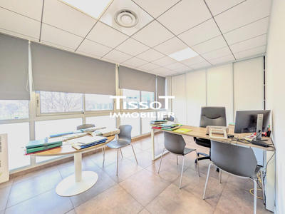 Bureau - 233 m²