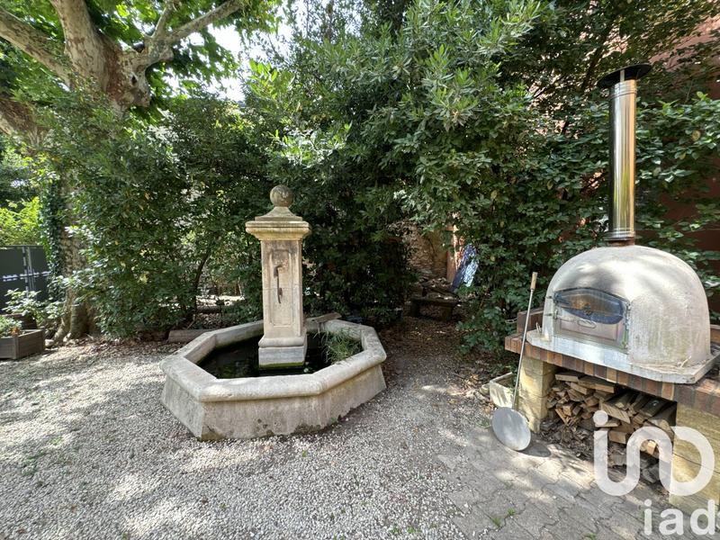 Maison - 425 m² - 16 pièces