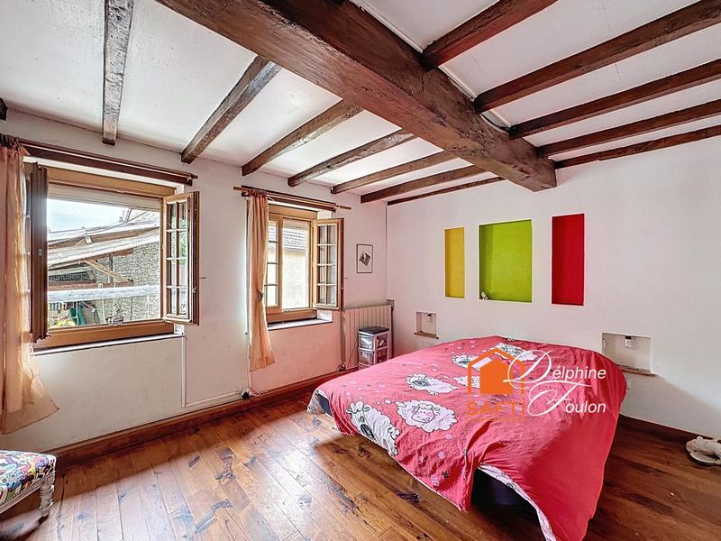 Maison - 288 m² - 8 pièces