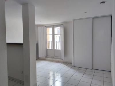 Studio - 19 m² - 1 pièce