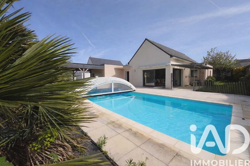 Maison - 90 m² - 4 pièces