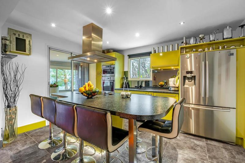 Villa - 169 m² - 6 pièces