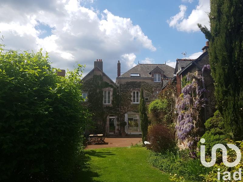 Maison - 216 m² - 13 pièces