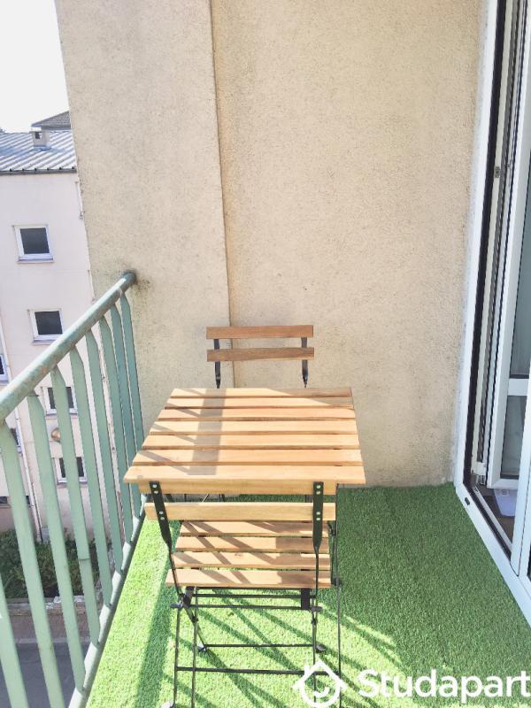 Chambre - 10 m² - 1 pièce