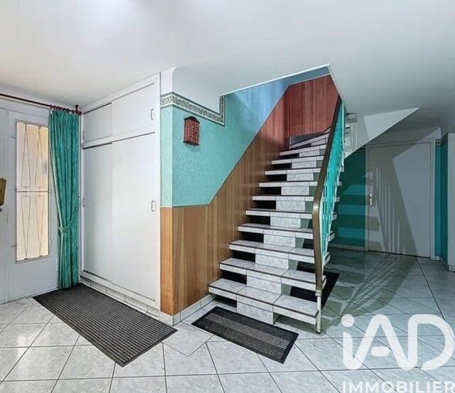 Maison - 115 m² - 8 pièces