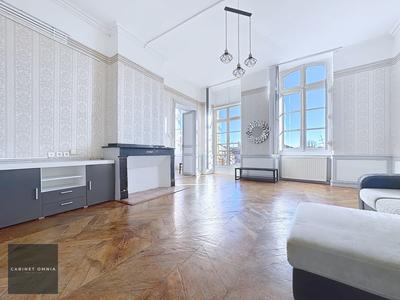 Appartement - 106 m² - 5 pièces