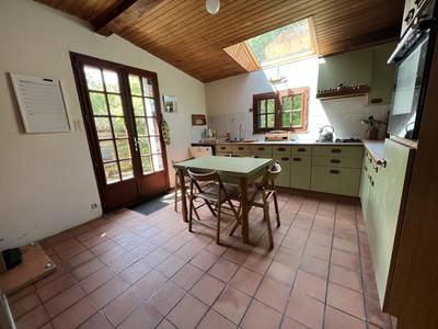 Maison - 163 m² - 7 pièces