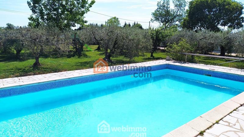 Maison - 200 m² - 10 pièces