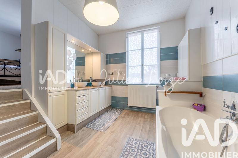 Maison de village - 165 m² - 5 pièces