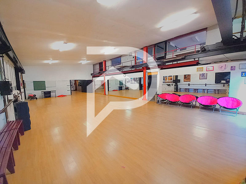 Local commercial - 435 m²