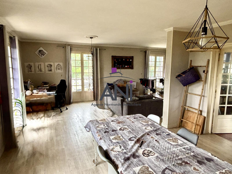 Maison - 115 m² - 5 pièces