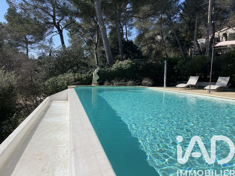 Maison - 144 m² - 5 pièces