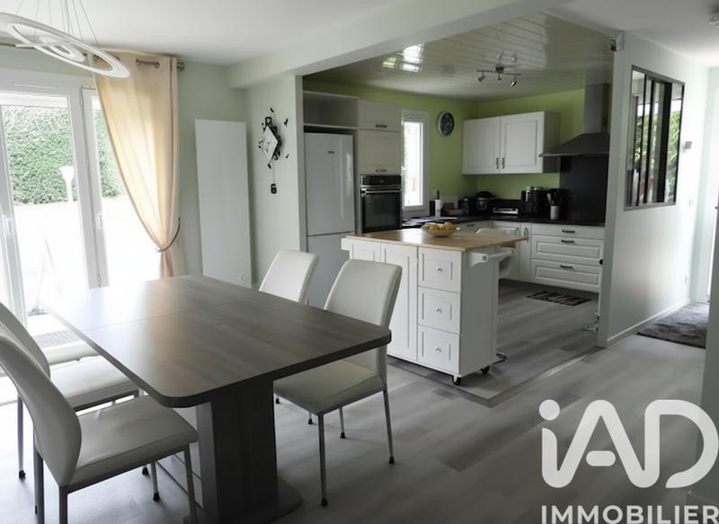 Maison - 108 m² - 5 pièces