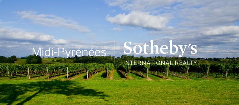 Maison - 427 m² - 15 pièces