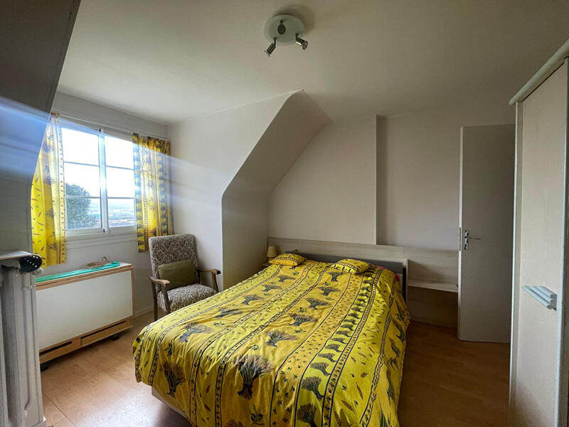 Maison - 391 m² - 9 pièces