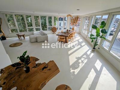 Appartement - 122 m² - 4 pièces