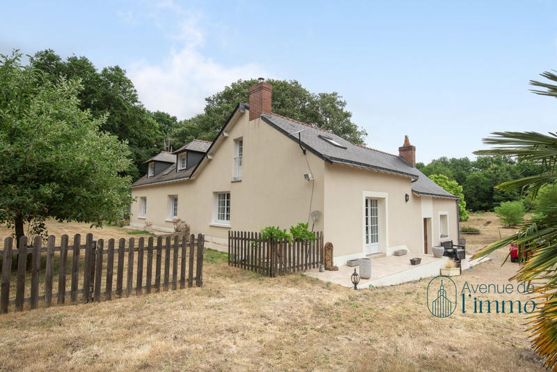 Maison - 174 m² - 7 pièces