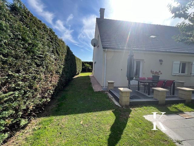 Maison - 147 m² - 6 pièces