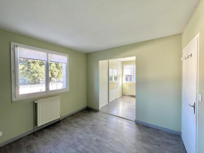 Maison - 90 m² - 3 pièces