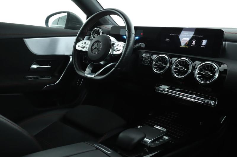 Mercedes Cla 180 Amg Line 7g-Dct 136 ch