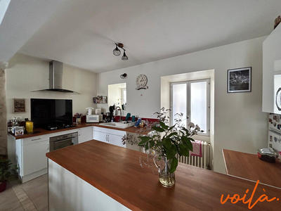 Maison - 86 m² - 4 pièces