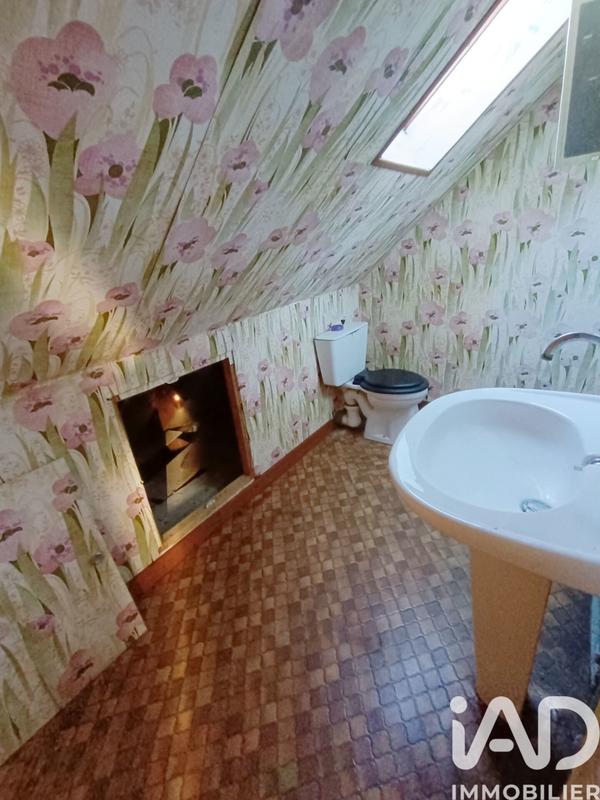 Maison - 92 m² - 6 pièces