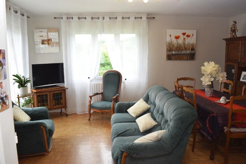 Maison - 111 m² - 6 pièces