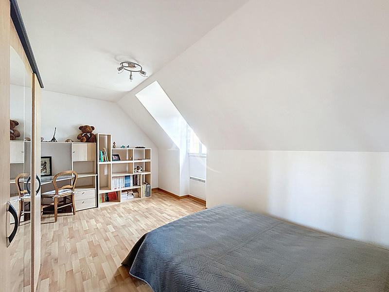 Maison - 140 m² - 7 pièces